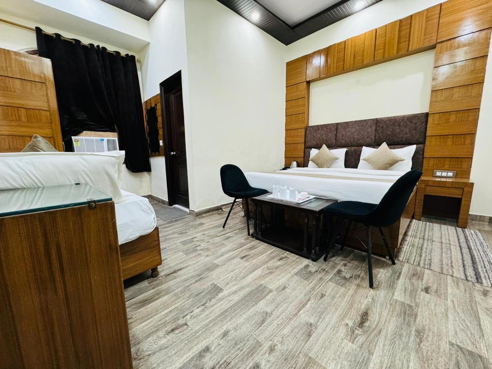 Hotel Radiance Delhi  Eksteriør bilde
