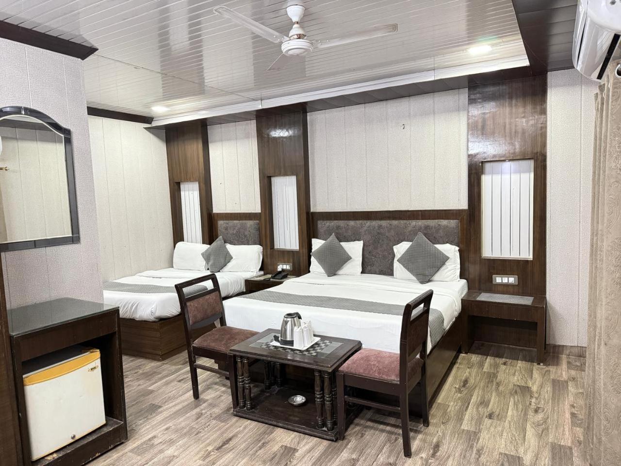 Hotel Radiance Delhi  Eksteriør bilde
